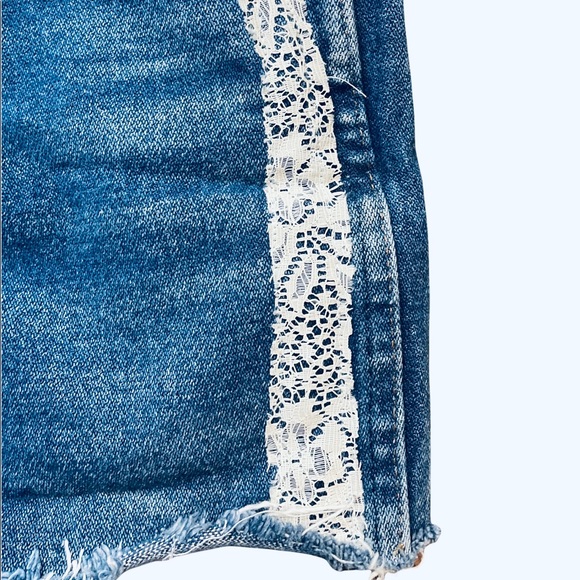 WRANGLER embroidered cutoff shorts, Daisy Dukes, Girls size 12-14 - Picture 5 of 11